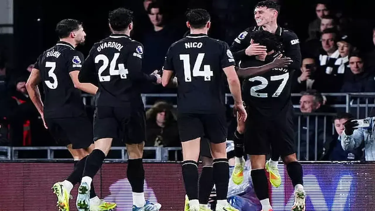 مانشستر سيتي يهيمن على فولهام ويحقق فوزًا بنتيجة 6-3 في مباراة سجّلت تسعة أهداف